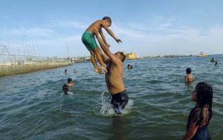 Socio Habitatge activitats d'agost platja